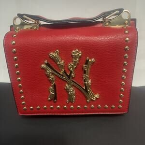 NEW YORK YANKEES Red Leather WALLET LADIES WRISTLET ORGANIZER CLUTCH W Straps